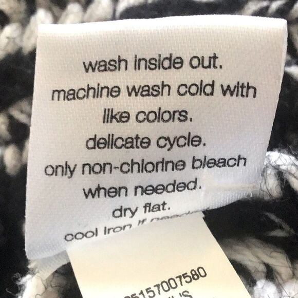 Elizabeth and James Black White Vertical Stripe Knit Crew Neck Pullover Sweater - Picture 14 of 15